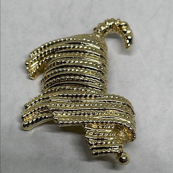 Vintage MCM shaggy dog Gold tone shiny Brooch pin - Picture 2 of 10